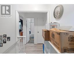 31 - 31 ST CHARLES PLACE - 16