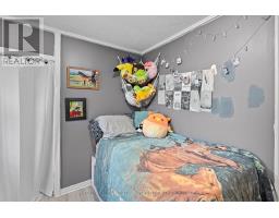 31 - 31 ST CHARLES PLACE - 21