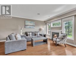 27 - 600 HYDE PARK ROAD - 13