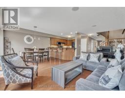 27 - 600 HYDE PARK ROAD - 14