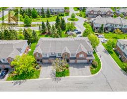 27 - 600 HYDE PARK ROAD - 2
