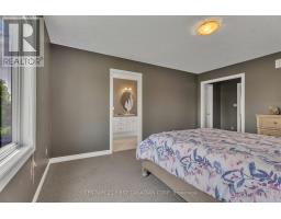 27 - 600 HYDE PARK ROAD - 24