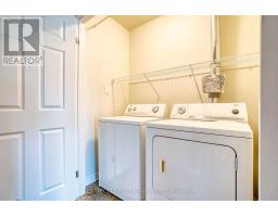 27 - 600 HYDE PARK ROAD - 39