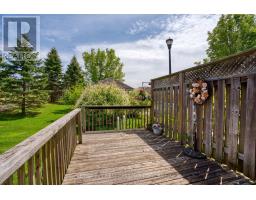27 - 600 HYDE PARK ROAD - 40