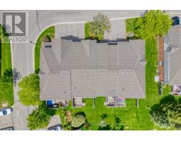 27 - 600 HYDE PARK ROAD - 45