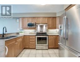 27 - 600 HYDE PARK ROAD - 6