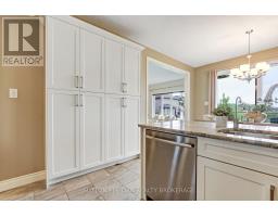 41 - 486 SKYLINE AVENUE - 12