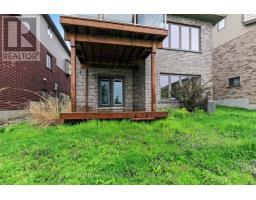 41 - 486 SKYLINE AVENUE - 33