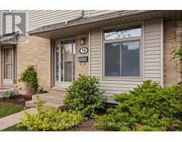 58 - 141 CONDOR COURT - 3