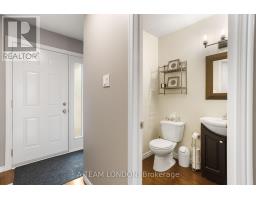 58 - 141 CONDOR COURT - 4