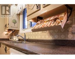 28 RAVEN AVENUE - 11