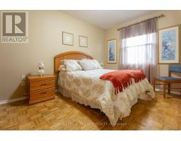 28 RAVEN AVENUE - 12