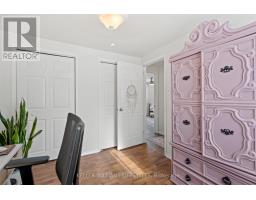 13 IDSARDI AVENUE - 22