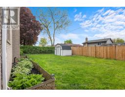 13 IDSARDI AVENUE - 32