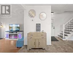 13 IDSARDI AVENUE - 8