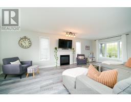 15 MAPLERIDGE CRESCENT - 14