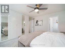 15 MAPLERIDGE CRESCENT - 29