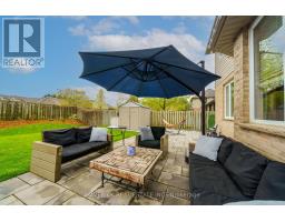 15 MAPLERIDGE CRESCENT - 39