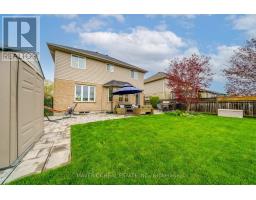 15 MAPLERIDGE CRESCENT - 43