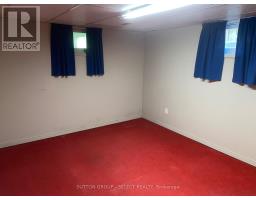358 VALLEYVIEW AVENUE - 19