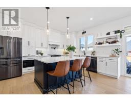 28 HAZELWOOD PASSAGE - 13
