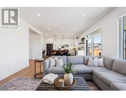 28 HAZELWOOD PASSAGE - 9