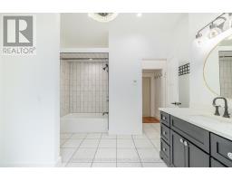 554 WATERLOO STREET - 17