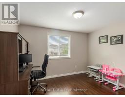 525 MAPLEWOOD LANE - 21