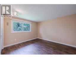 95 CONCORD CRESCENT - 22