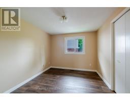 95 CONCORD CRESCENT - 27