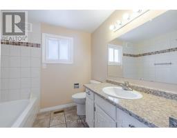 95 CONCORD CRESCENT - 28