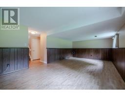 95 CONCORD CRESCENT - 31