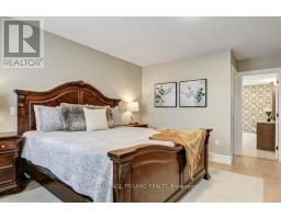 192 FOXBOROUGH PLACE - 23