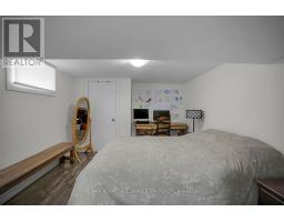 42 REGENCY ROAD - 37