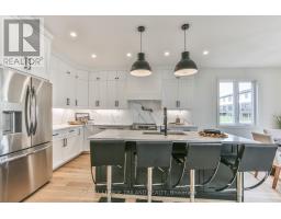 6484 HEATHWOODS AVENUE - 8