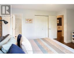 3 PINEGROVE CRESCENT - 21