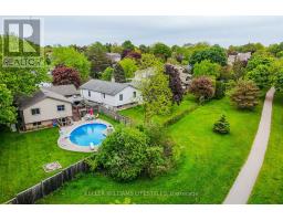 3 PINEGROVE CRESCENT - 5