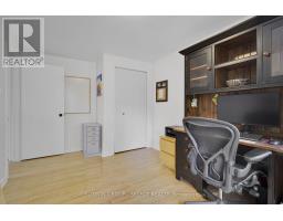 162 GLENROY CRESCENT - 20