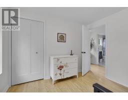 162 GLENROY CRESCENT - 22