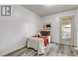 5 GOLDING PLACE S - 11