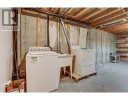 5 GOLDING PLACE S - 16