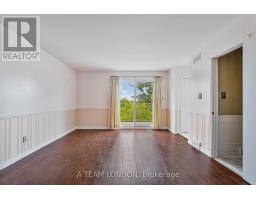 126 GUILDFORD CRESCENT - 24