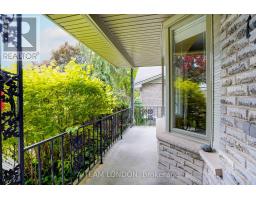126 GUILDFORD CRESCENT - 4