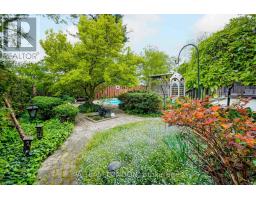 126 GUILDFORD CRESCENT - 42