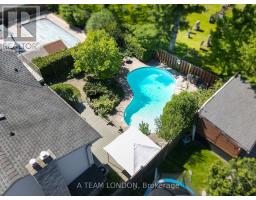 126 GUILDFORD CRESCENT - 45