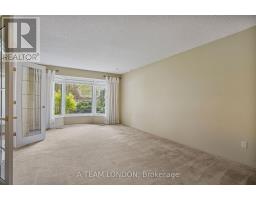 126 GUILDFORD CRESCENT - 9