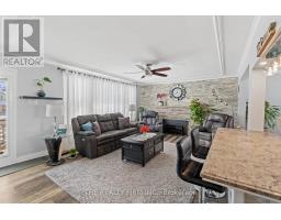 1864 PARKHURST AVENUE - 23