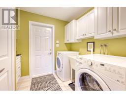 768 LAMBTON COURT - 26