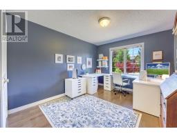 768 LAMBTON COURT - 27