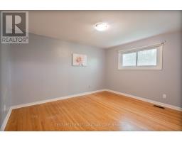 18 BRENTWOOD CRESCENT - 27